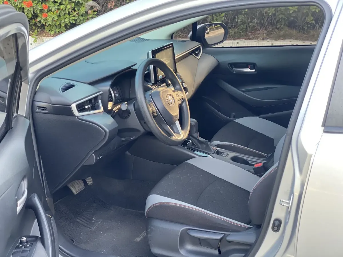 2023 Toyota Corolla 1.2T 116HP L4 CVT,autocango,china used car exporter,china ev exporter,chinese used car exporter,chinese used ev exporter
