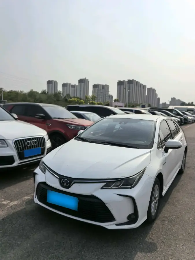 2022 Toyota Corolla 1.8L 98HP L4 E-CVT Hybrid