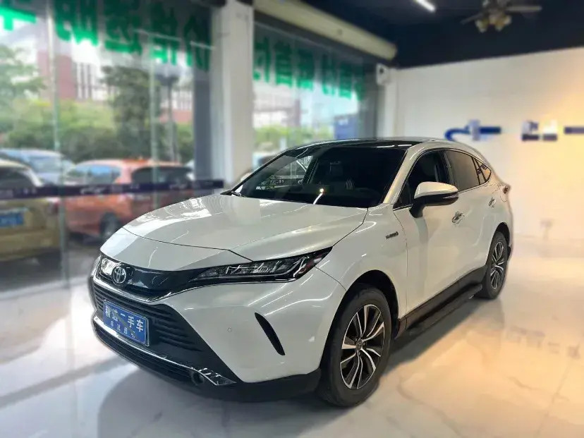 2022 Toyota Harrier 2.5L 178HP L4 E-CVT Hybrid