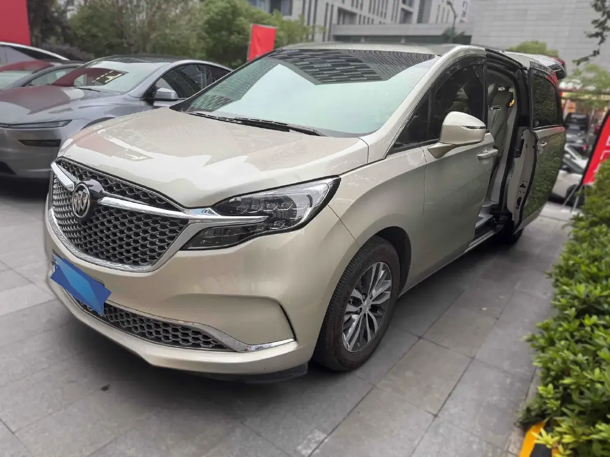 2022 Buick GL8 2.0T 237HP L4 9AT