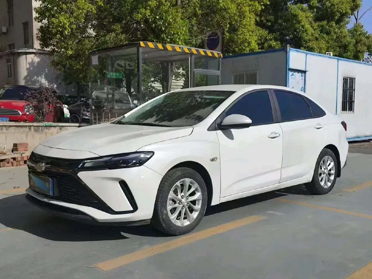 2023 Chevrolet Monza 1.5L 113HP L4 6DCT