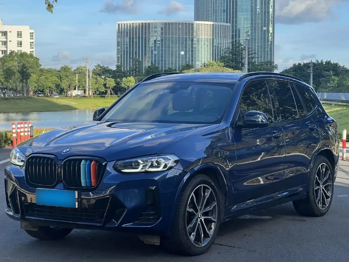 2022 BMW X3 2.0T 252HP L4 8AT