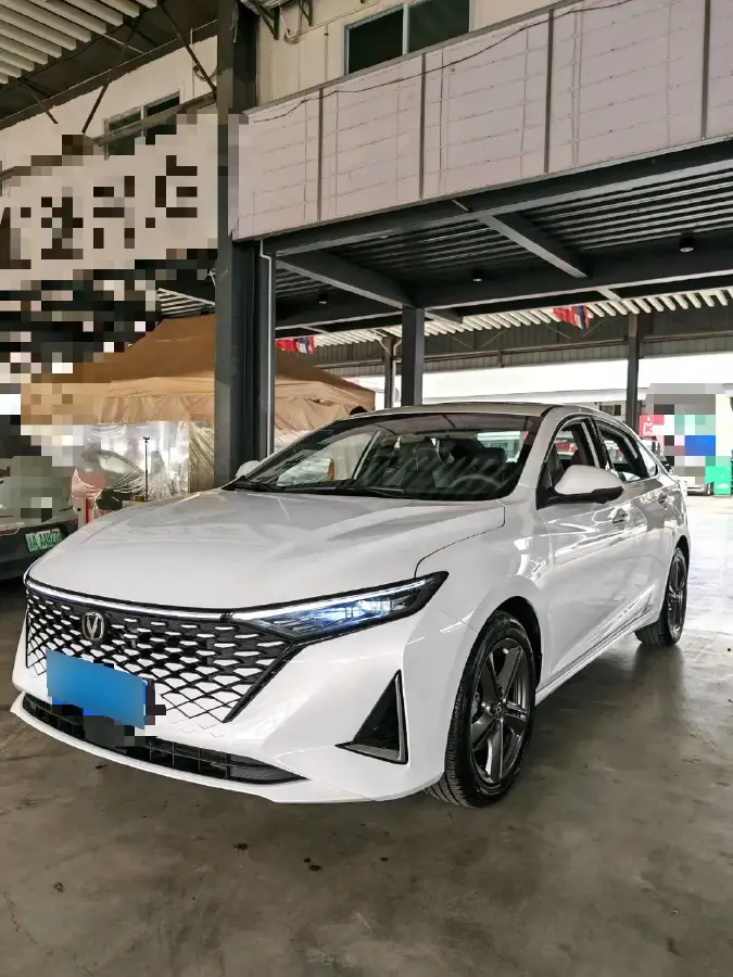 2023 ChangAn Raeton Plus 1.5T 188HP L4 7DCT