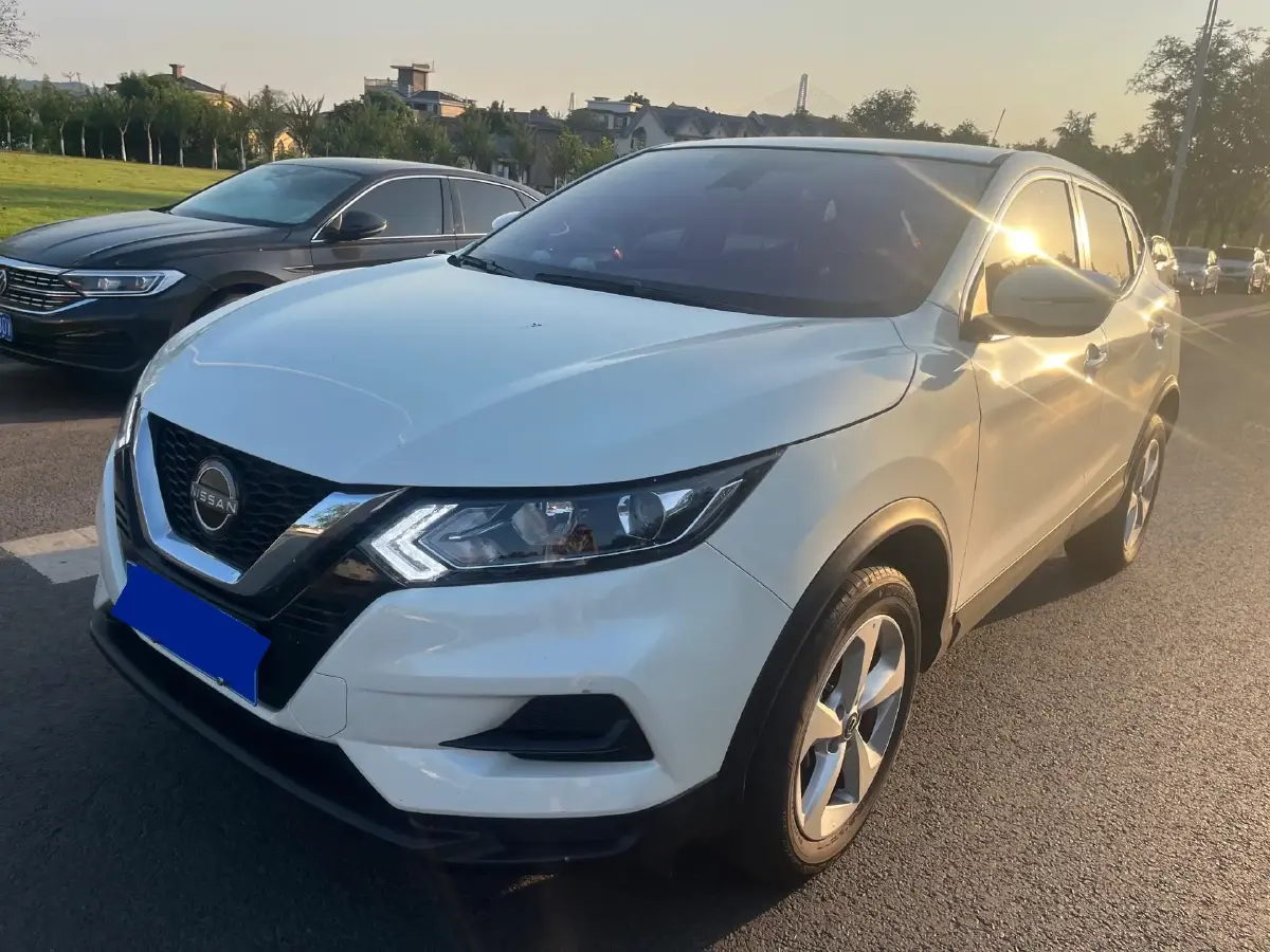 2023 Nissan Qashqai 2.0L 151HP L4 CVT