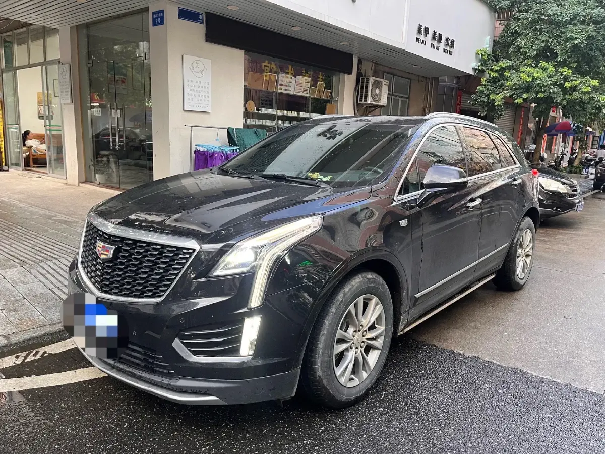 2022 Cadillac XT5 2.0T 237HP L4 9AT