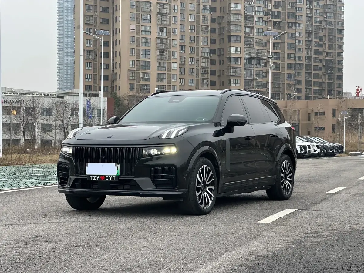 2021 LYNK&CO 09 EM-P 2.0T 254HP L4 8AT PHEV 18.83KWH