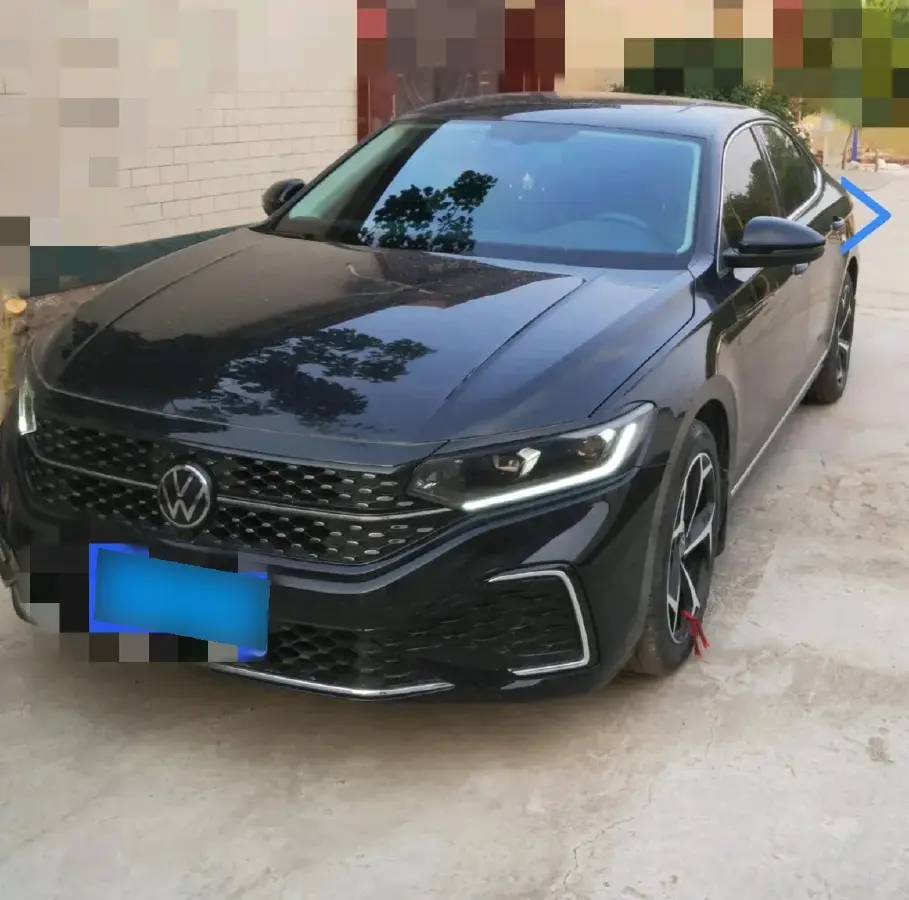 2024 Volkswagen Passat 2.0T 186HP L4 7DCT