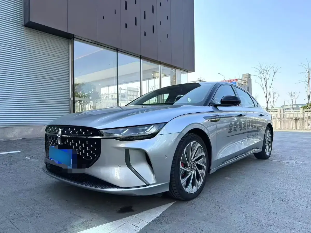 2024 Lincoln Z 2.0T 294HP L4 E-CVT Hybrid