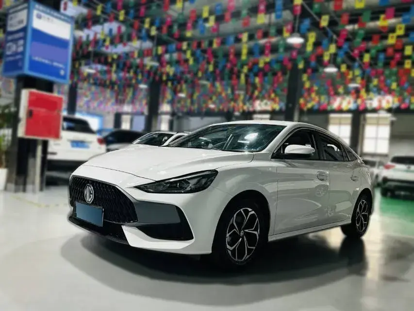 2023 MG 5 1.5L 129HP L4 CVT