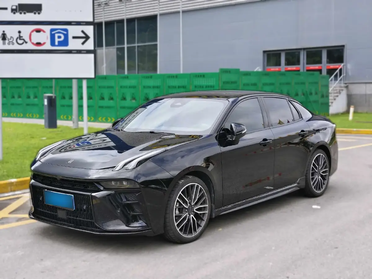 2023 LYNK&CO 03 2.0T 254HP L4 7DCT