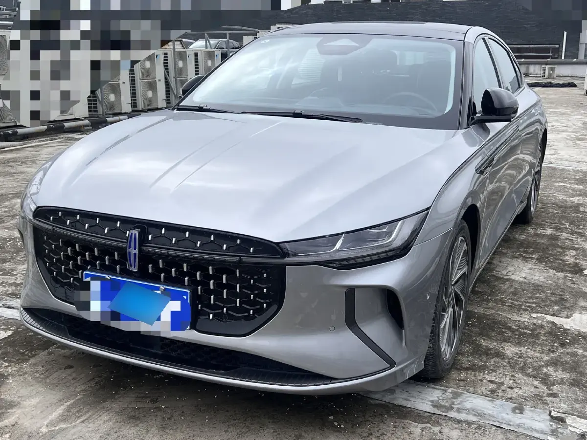 2024 Lincoln Z 2.0T 294HP L4 E-CVT Hybrid