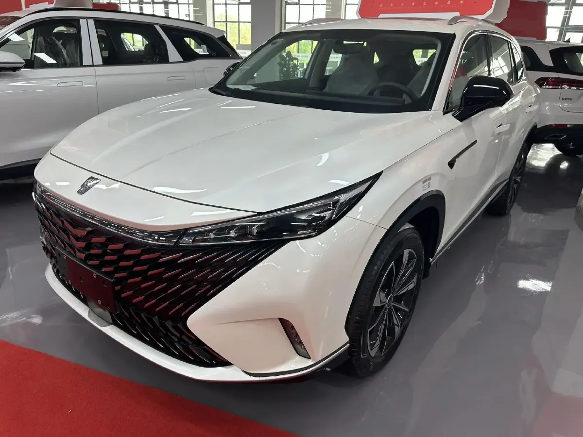 2023 Roewe RX5 1.5T 188HP L4 AMT PHEV 12.3KWH