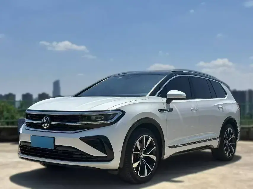 2021 Volkswagen Talagon 2.0T 220HP L4 7DCT