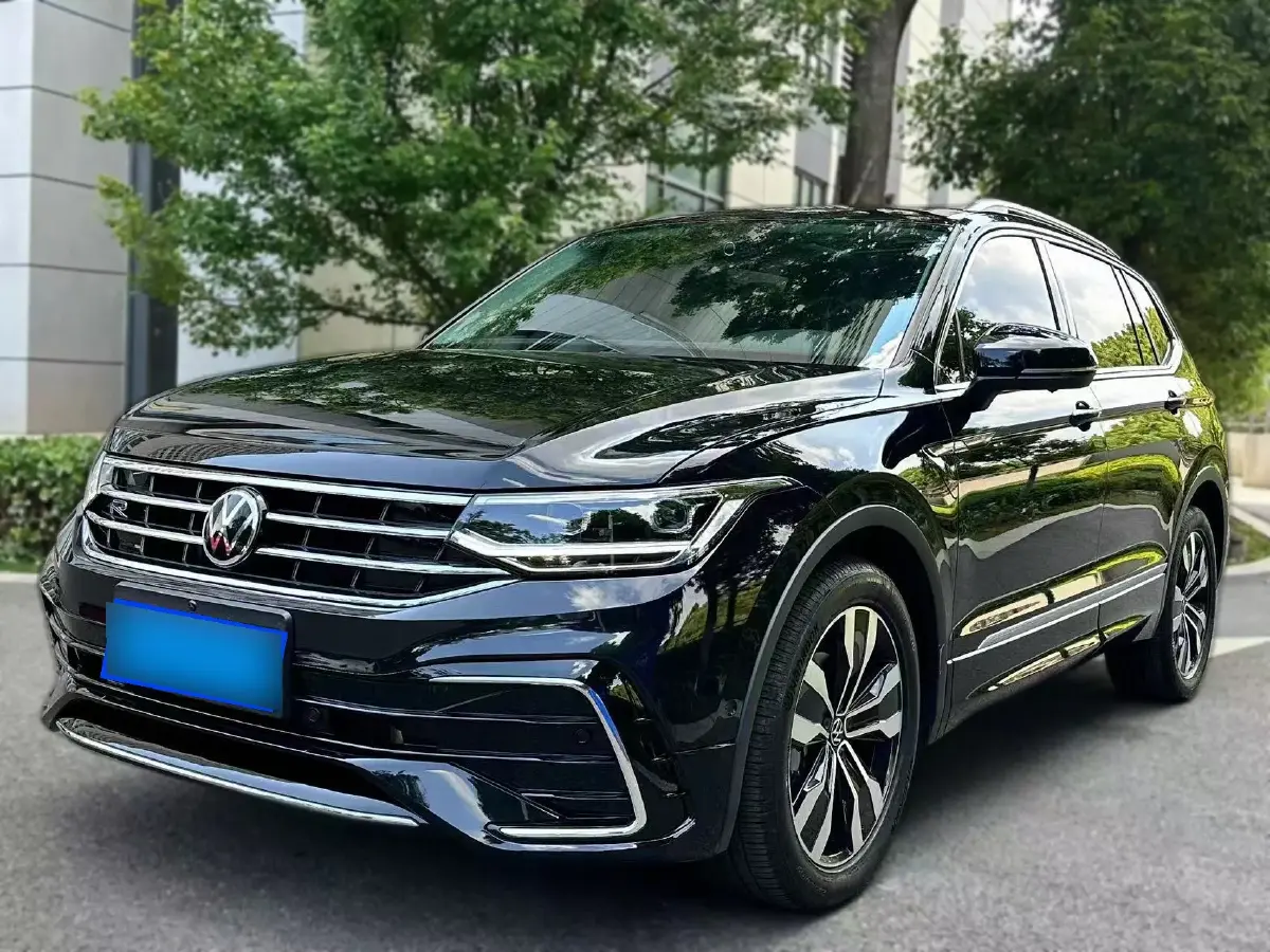 2024 Volkswagen Tiguan L 2.0T 186HP L4 7DCT