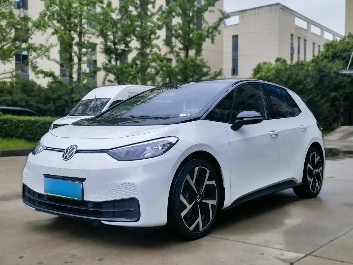 2024 Volkswagen ID.3 BEV 52.8KWH