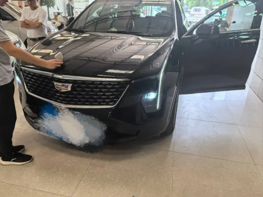 2024 Cadillac XT4 2.0T 237HP L4 9AT,autocango,china used car exporter,china ev exporter,chinese used car exporter,chinese used ev exporter
