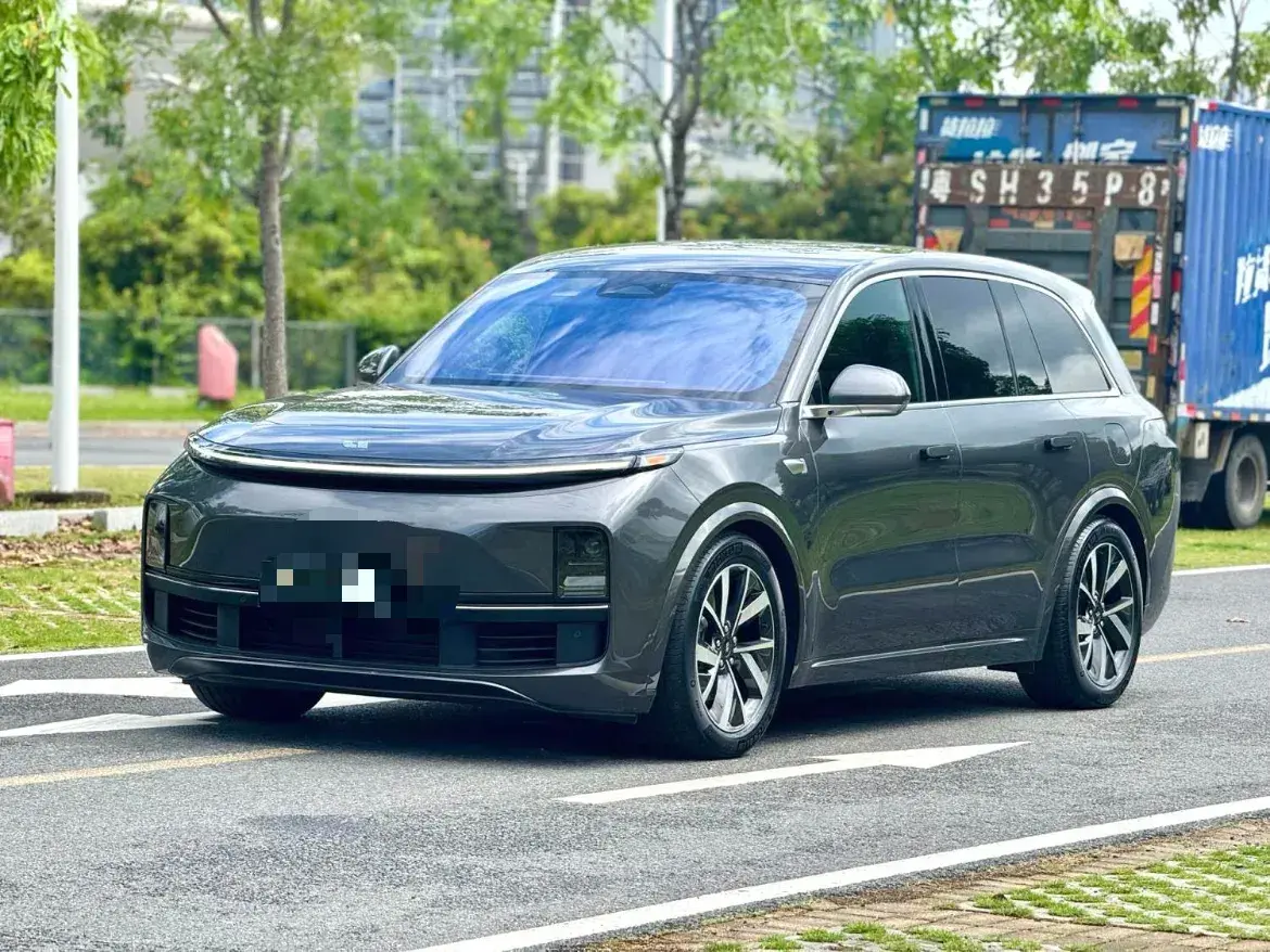 2023 Li L8 Range Extended 154HP REEV 40.9KWH