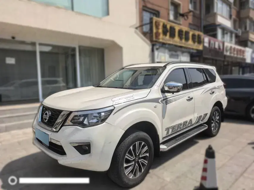 2020 Nissan Terra 2.5L 193HP L4 7AT