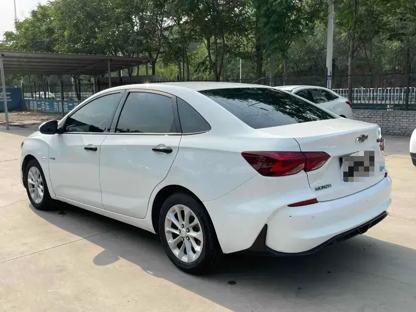 2023 Chevrolet Monza 1.5L 113HP L4 6DCT,autocango,china used car exporter,china ev exporter,chinese used car exporter,chinese used ev exporter