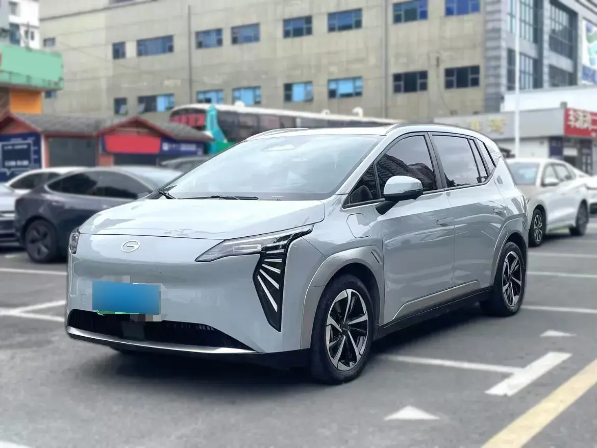 2023 Aion Y BEV 61.7KWH