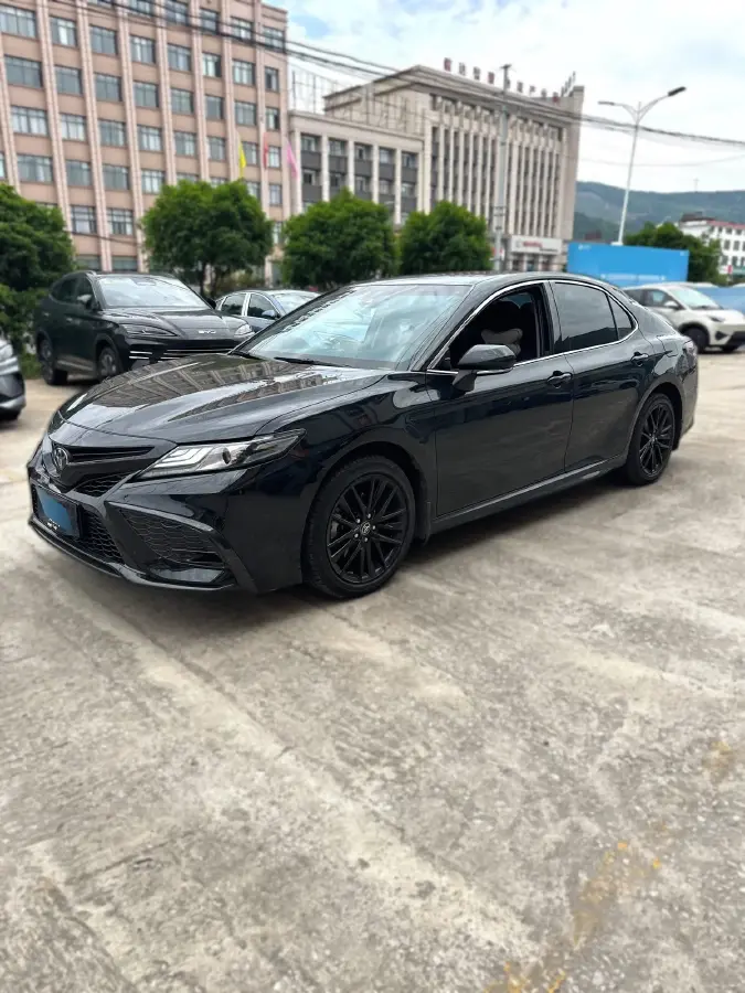2023 Toyota Camry 2.5L 207HP L4 8AT