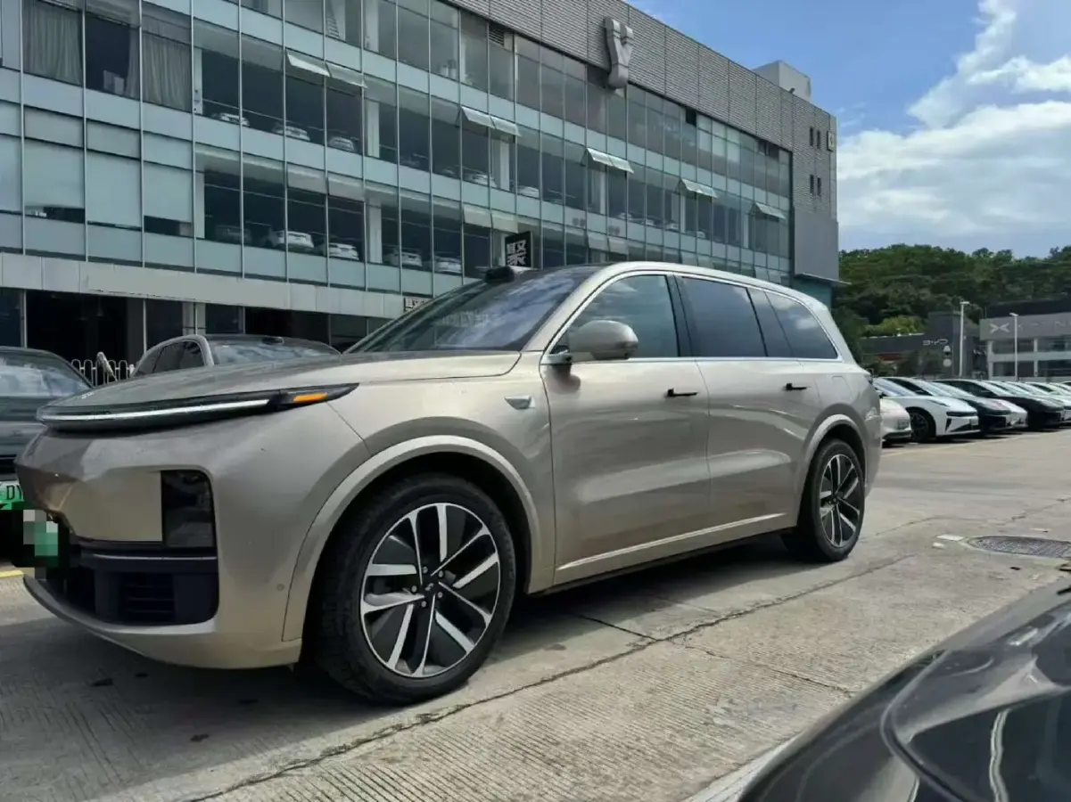 2024 Li L9 Range Extended 154HP REEV 52.3KWH