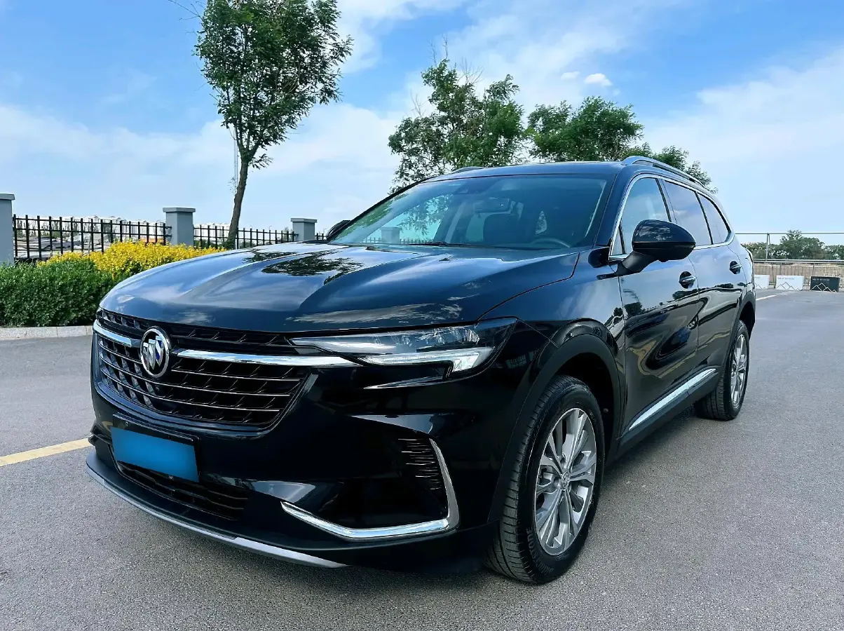 2022 Buick EnvisionPlus 1.5T 211HP L4 9AT