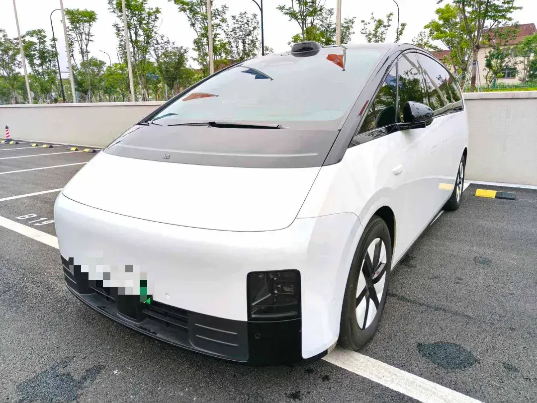 2024 Li MEGA BEV 102.7KWH