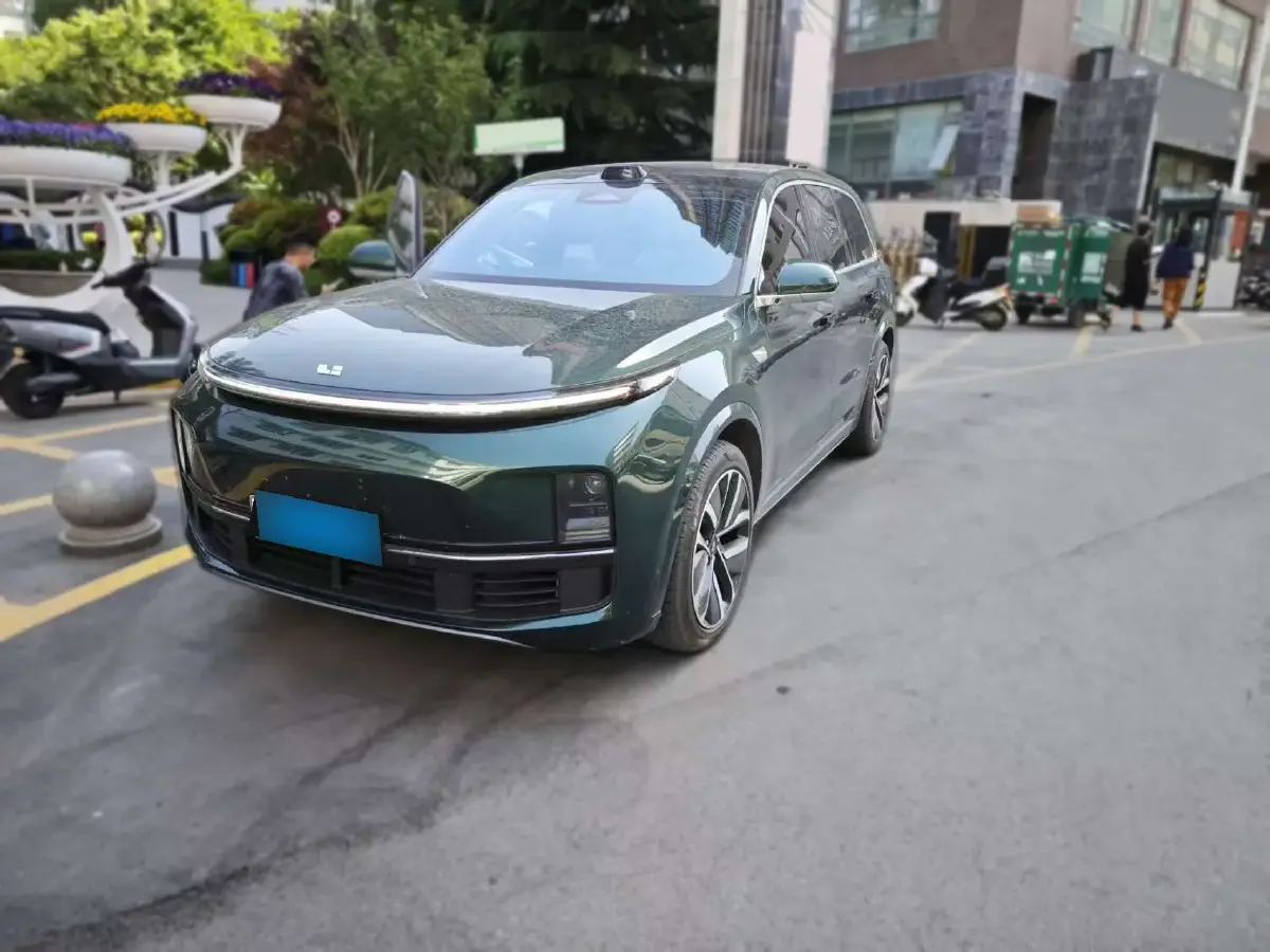 2022 Li L9 Range Extended 154HP REEV 42.6KWH