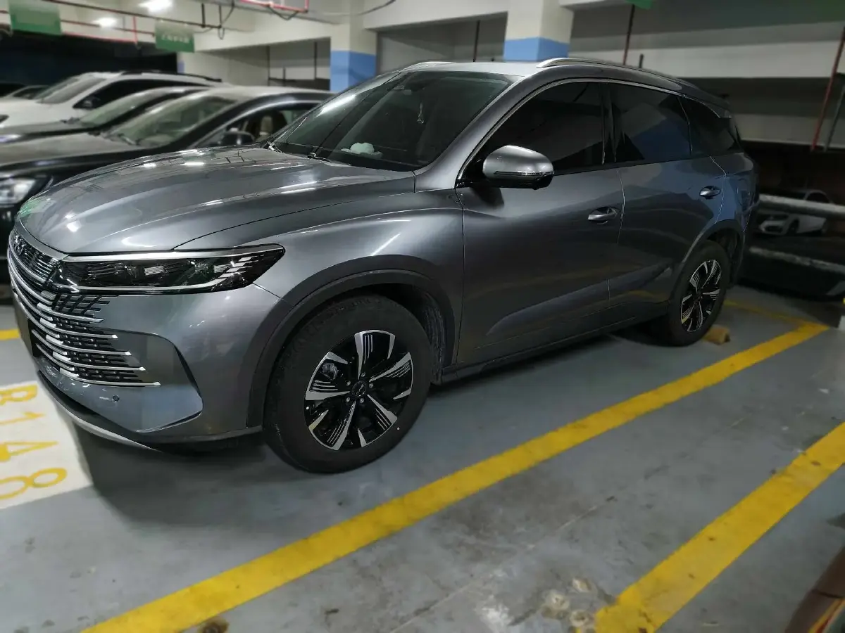 2025 BYD Sea Lion 05 DM-i 1.5L 101HP L4 E-CVT PHEV 12.9KWH