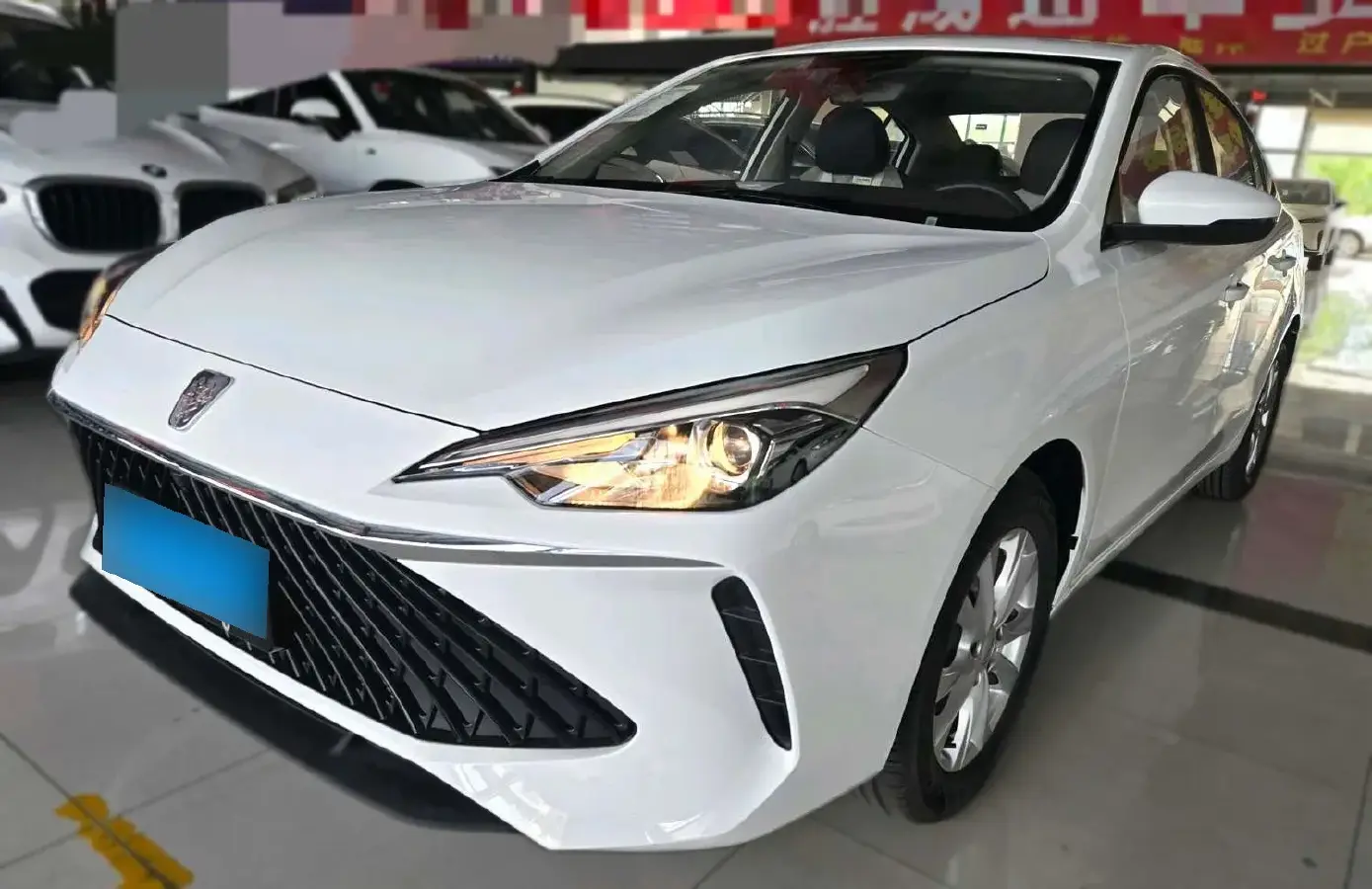 2023 Roewe i5 1.5L 129HP L4 CVT