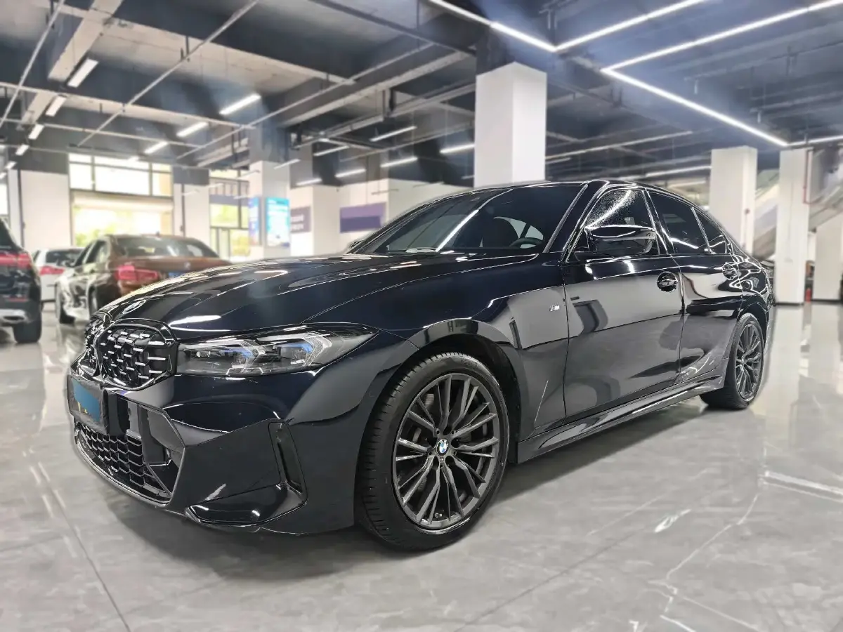 2024 BMW 3 Series 2.0T 245HP L4 8AT