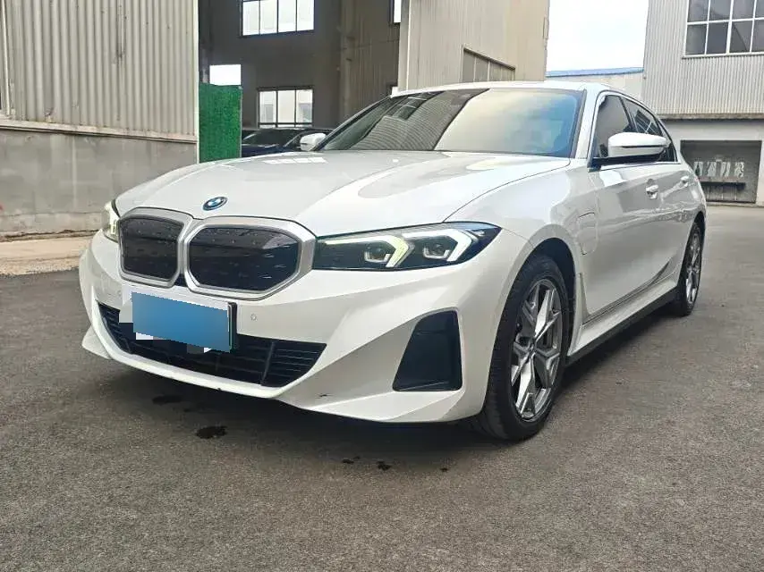 2022 BMW i3 BEV 70KWH