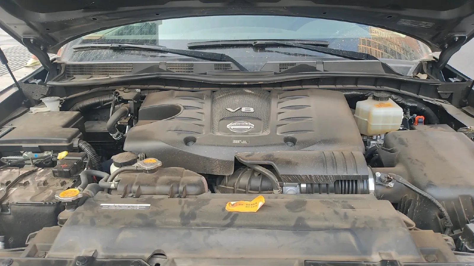 2023 Nissan Patrol 5.6L 400HP V8 7AT,autocango,china used car exporter,china ev exporter,chinese used car exporter,chinese used ev exporter