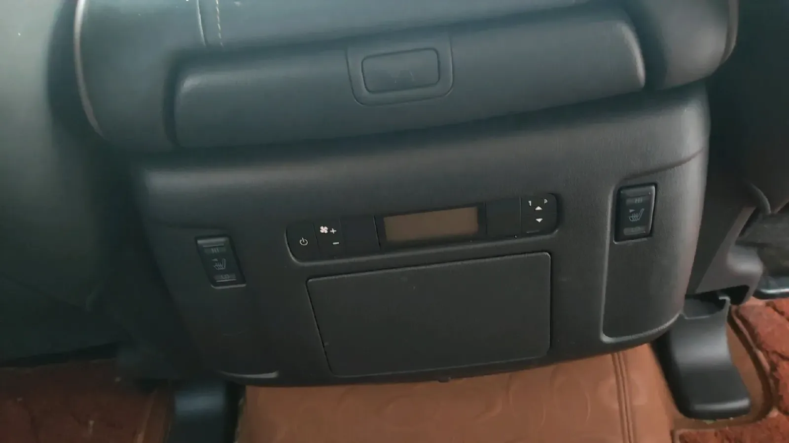 2023 Nissan Patrol 5.6L 400HP V8 7AT,autocango,china used car exporter,china ev exporter,chinese used car exporter,chinese used ev exporter