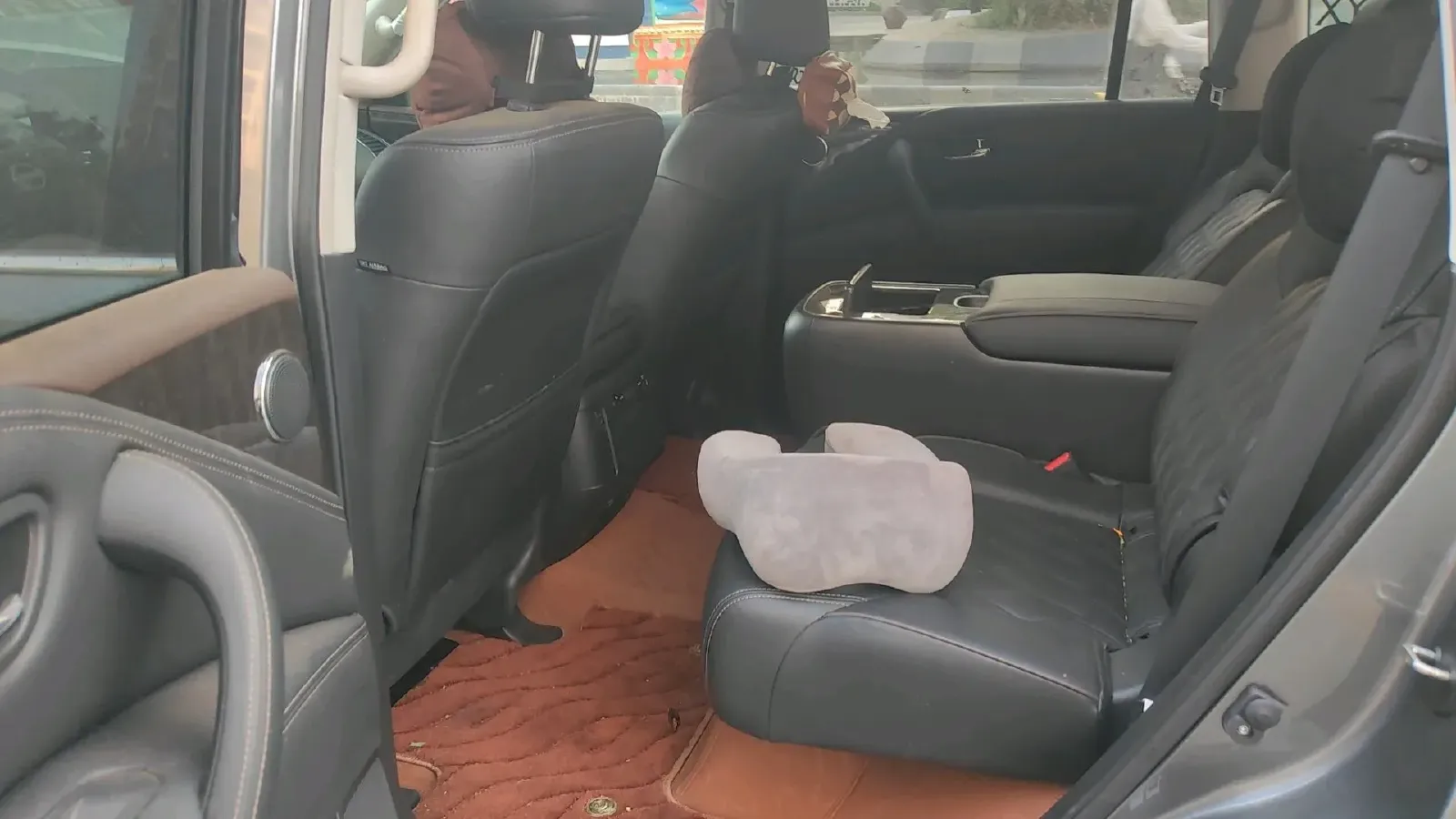 2023 Nissan Patrol 5.6L 400HP V8 7AT,autocango,china used car exporter,china ev exporter,chinese used car exporter,chinese used ev exporter