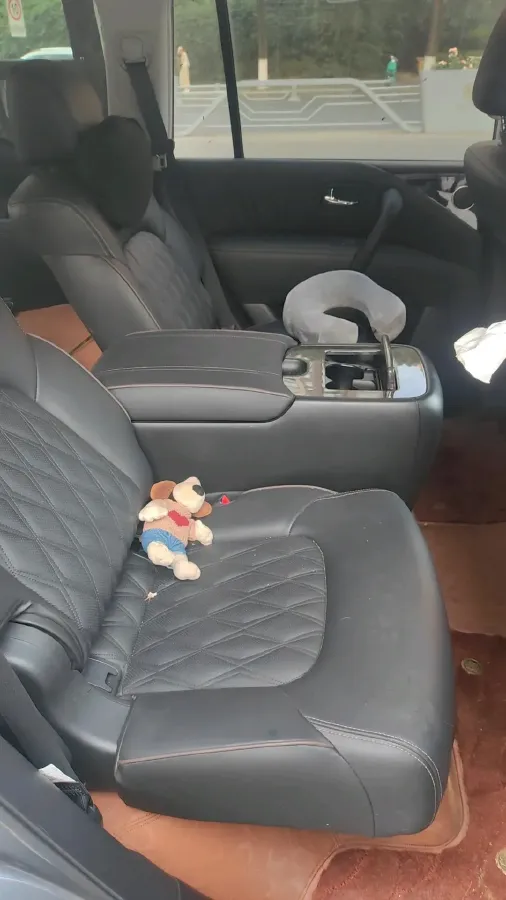 2023 Nissan Patrol 5.6L 400HP V8 7AT,autocango,china used car exporter,china ev exporter,chinese used car exporter,chinese used ev exporter