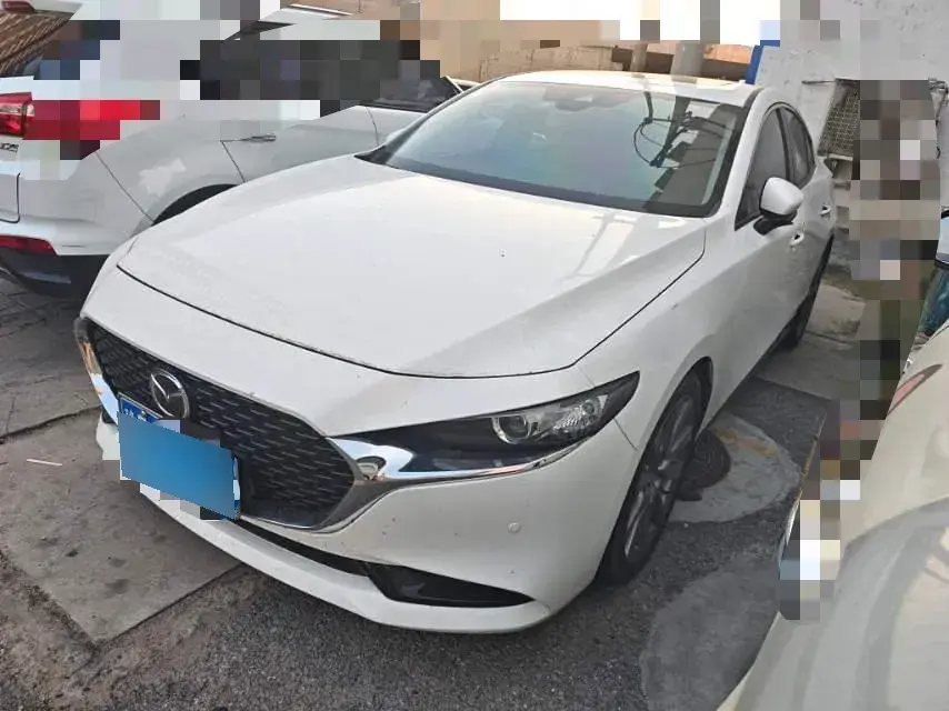 2021 Mazda 3 Axela 2.0L 158HP L4 6AT