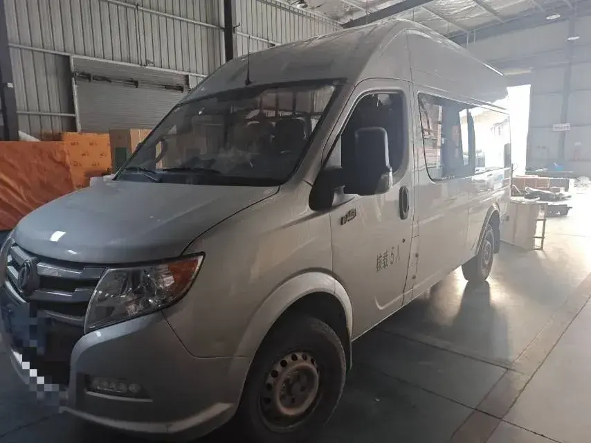 2021 DongFeng DFAC YuFeng 2.3T 136HP L4 6MT