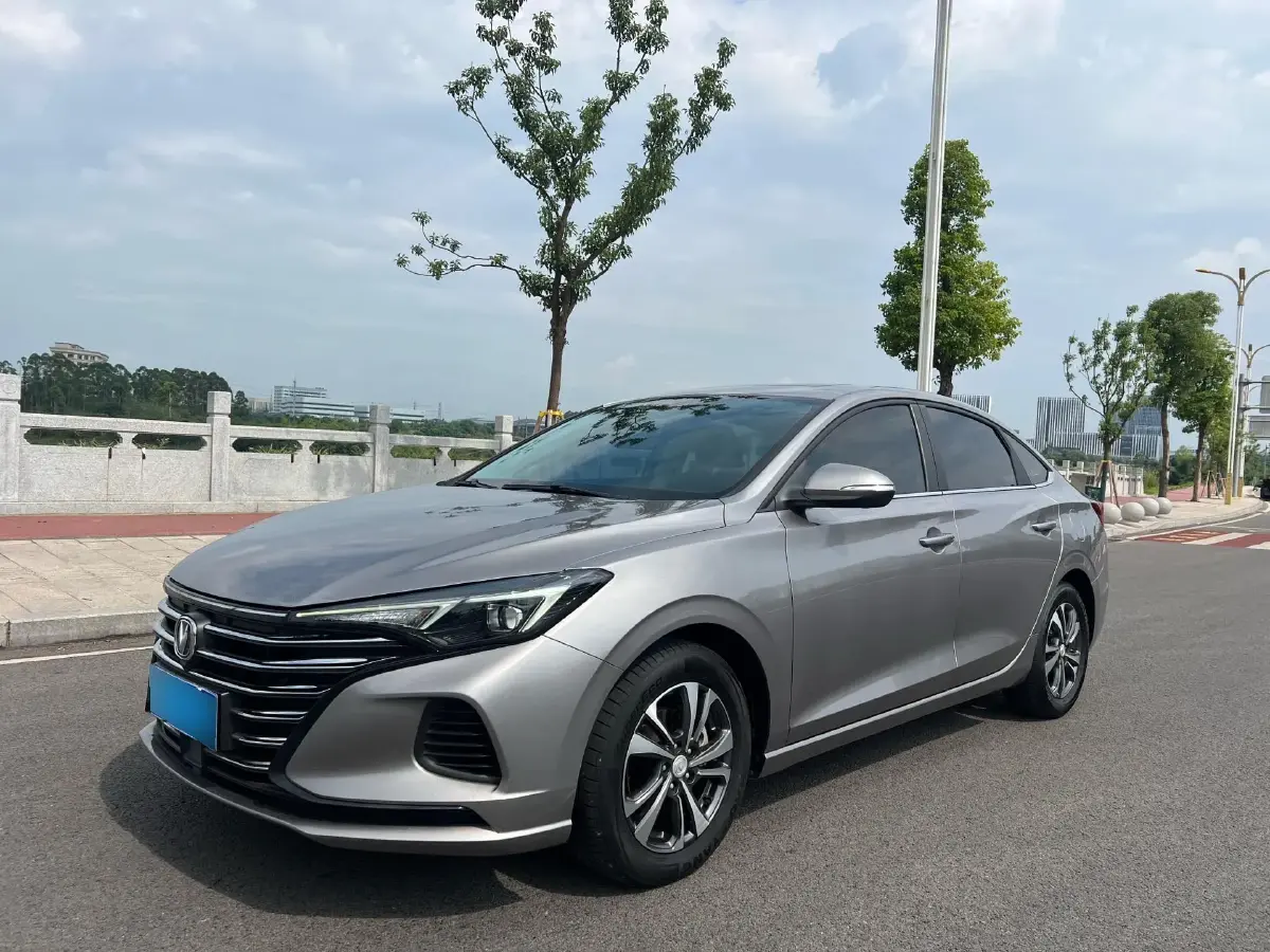 2022 ChangAn Eado 1.6L 128HP L4 CVT