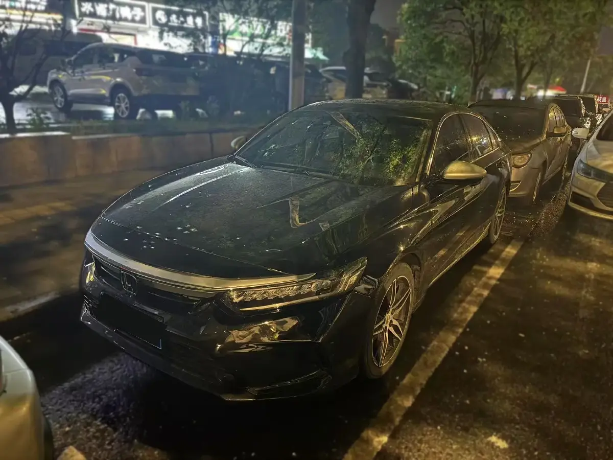 2022 Honda Inspire 1.5T 194HP L4 CVT