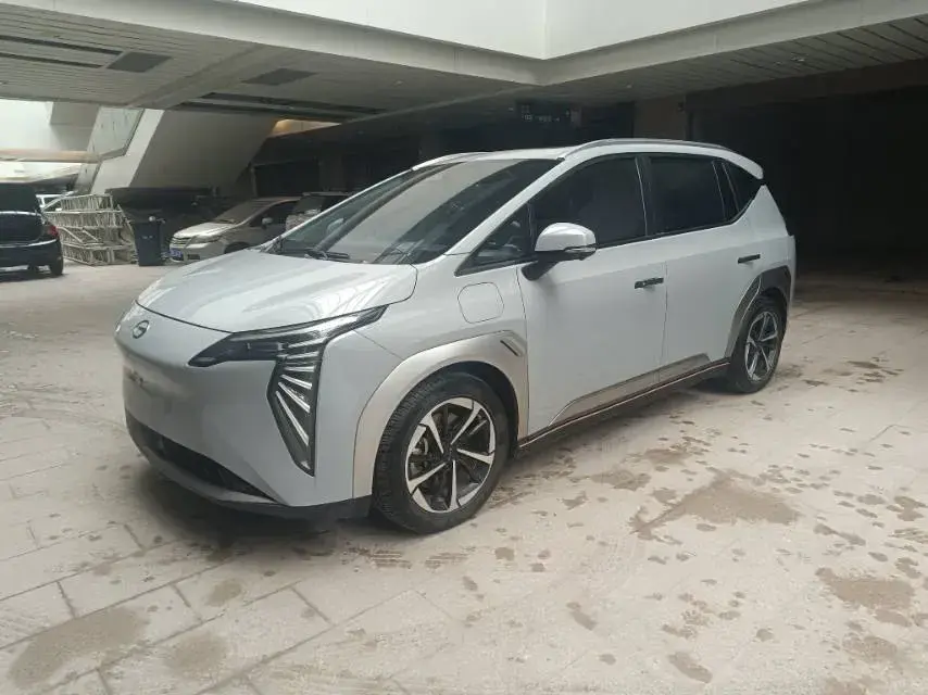 2023 Aion Y BEV 61.7KWH