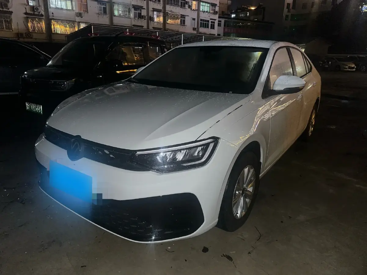 2023 Volkswagen Lavida 1.5L 110HP L4 5MT