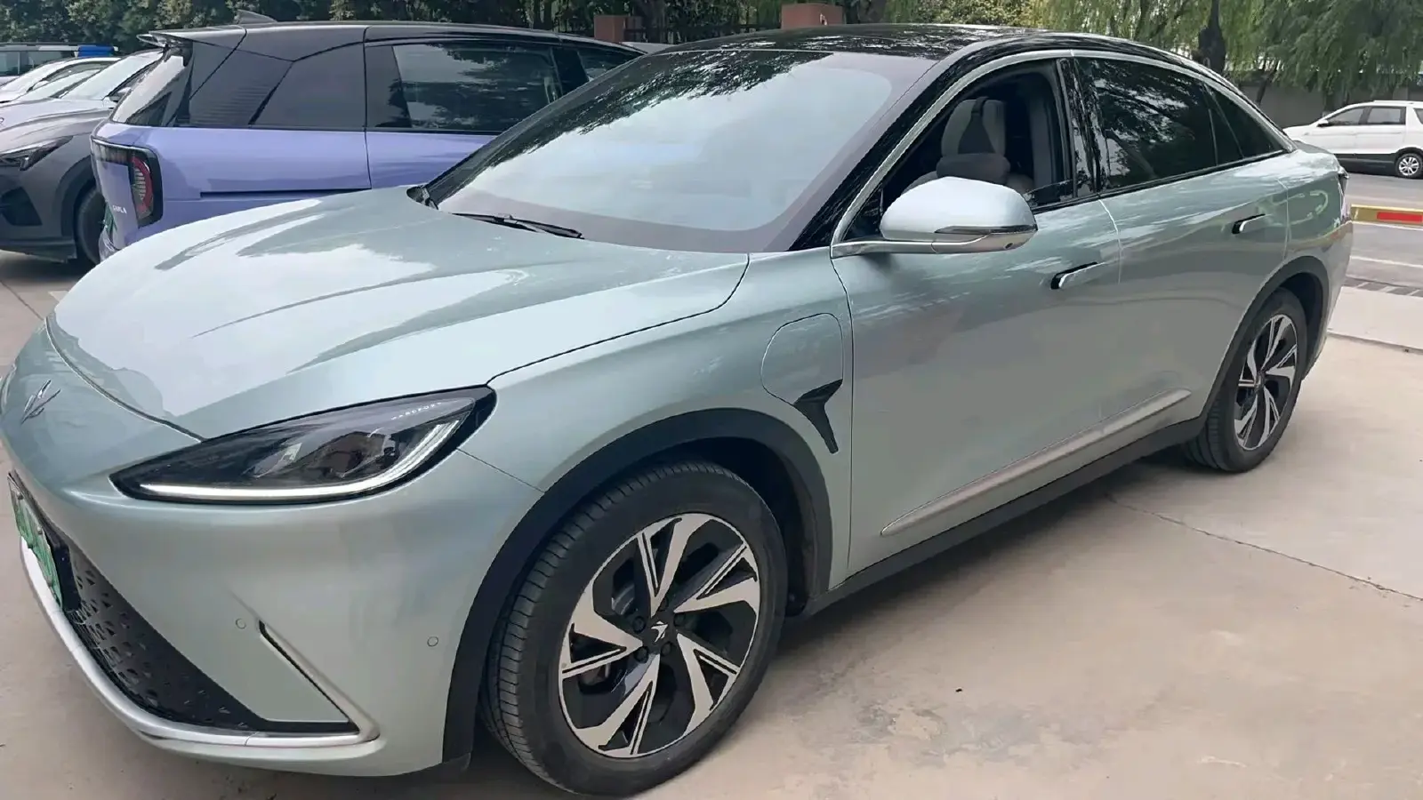 2021 ARCFOX αS BEV 93.6KWH