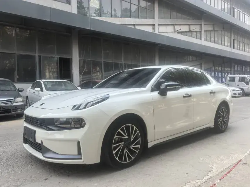 2022 LYNK&CO 03 2.0T 190HP L4 7DCT