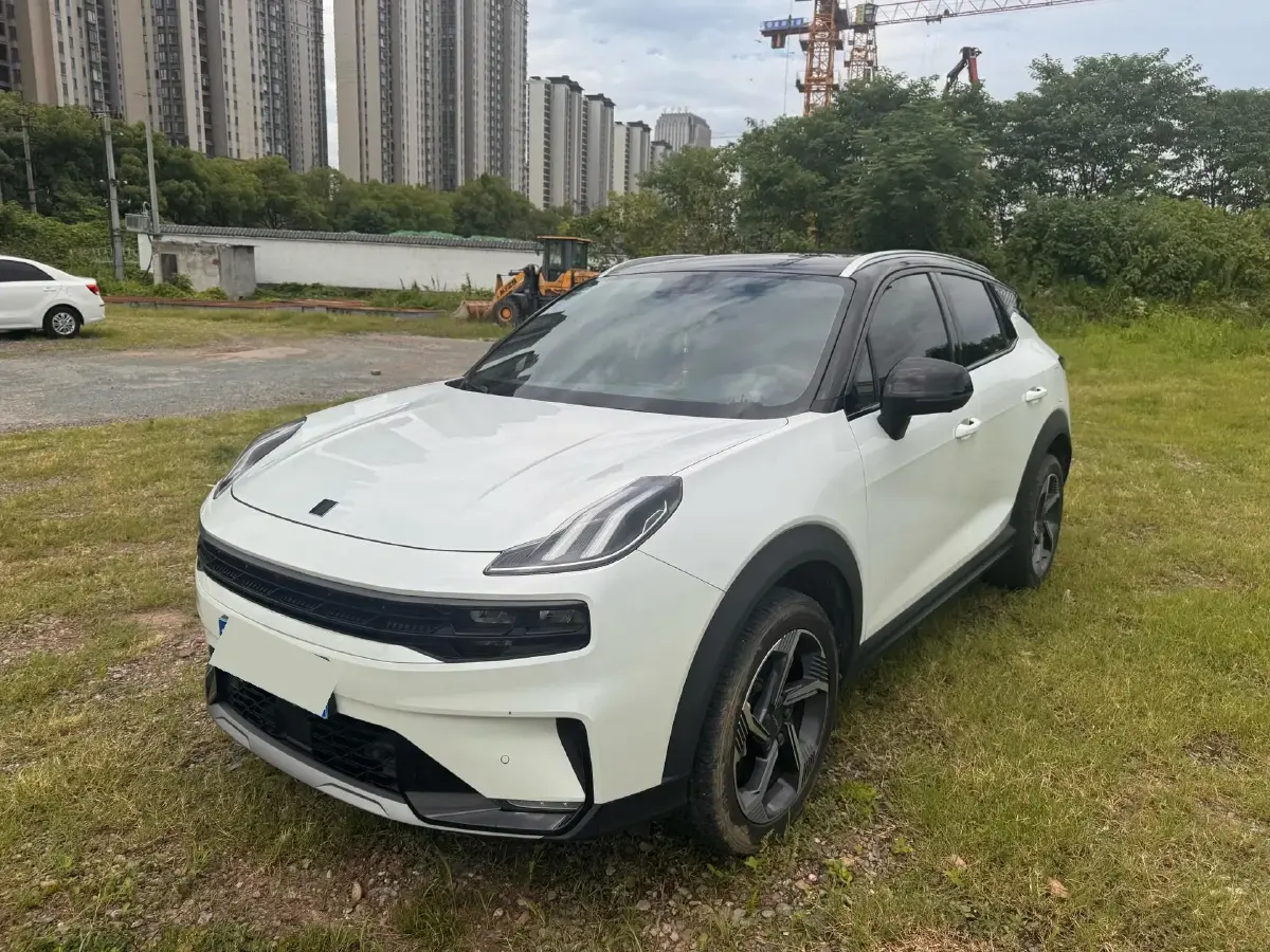 2022 LYNK&CO 06 EM-P 1.5T 177HP L3 7DCT PHEV 15.5KWH