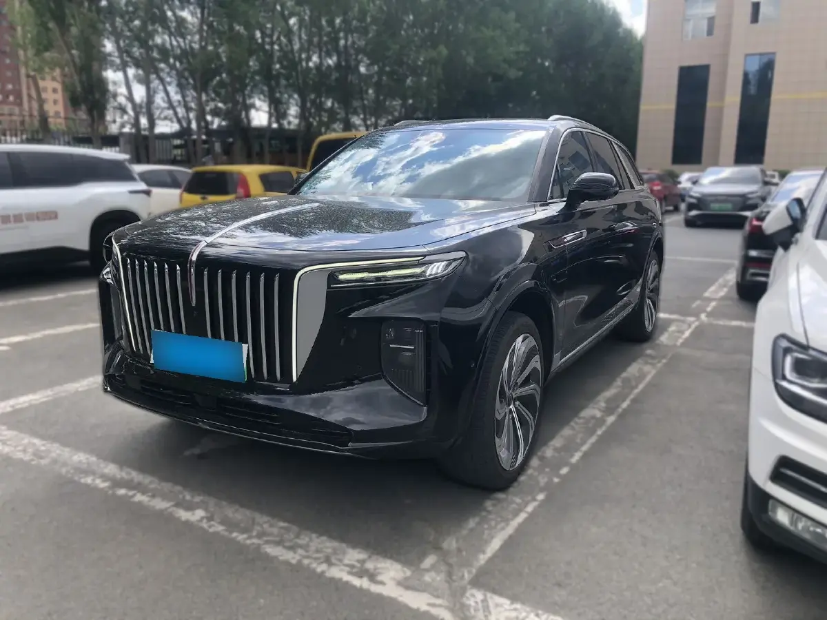 2022 HongQi E-HS9 BEV 120KWH