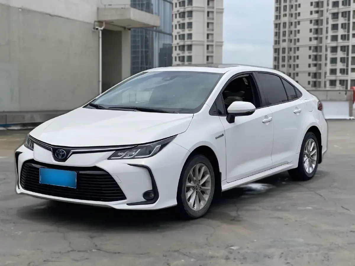 2022 Toyota Corolla 1.8L 98HP L4 E-CVT Hybrid