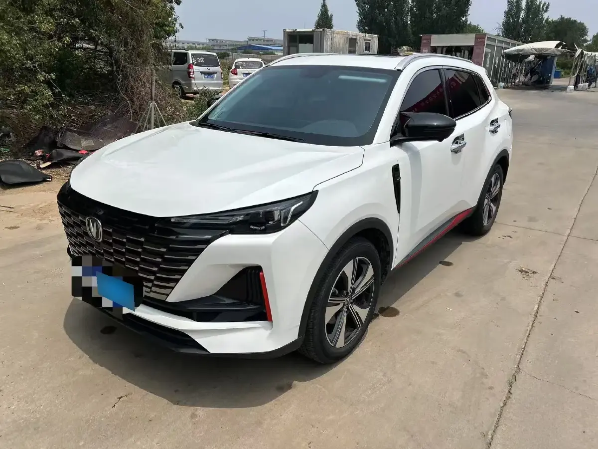 2022 ChangAn CS75 Plus 1.5T 178HP L4 6AT