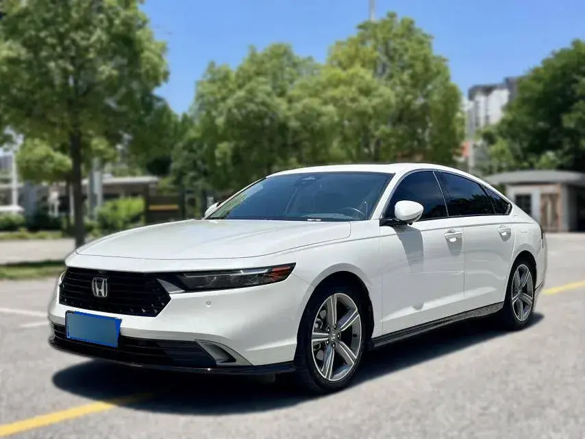 2023 Honda Accord 1.5T 192HP L4 CVT